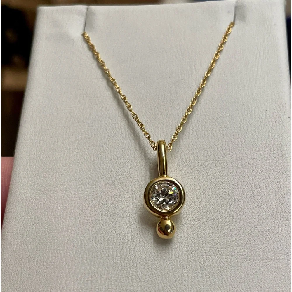 Gold diamond necklace - Picture 2 of 3